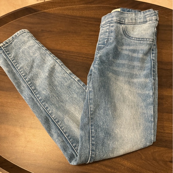 Bundle of Size 8 Jean shorts and pants - Picture 4 of 5